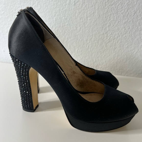 8.5 Michael Kors Satin Rhinestone Studded Heel Woman's Peep Toe Black Shoe Pumps - Picture 9 of 12